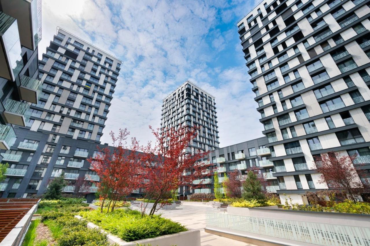 Centrum Park Apartment Прага Екстериор снимка